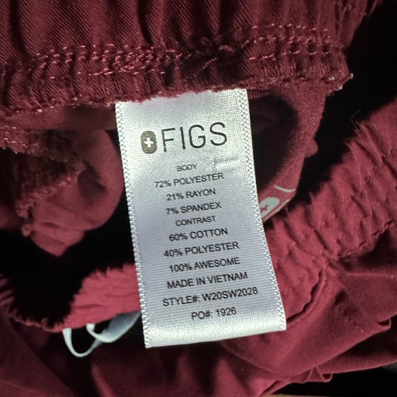 FIGS BURGANDY CATARINA TOP + ZAMORA JOGGERS + ZAMORA HIGH WAISTED JOGGERS SIZE M - Picture 5 of 5